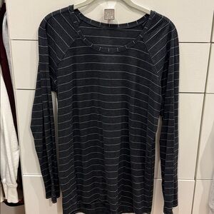 lululemon athletica Gray and White stripes Long Sleeve Top